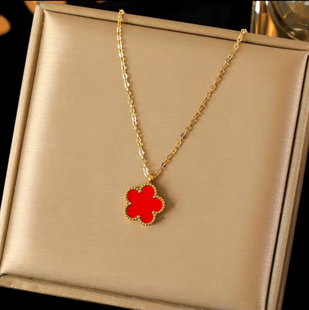 Livia Clover Necklaces