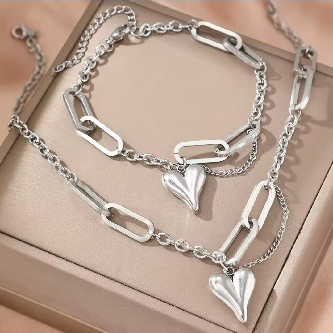 Heart shaped Necklace & Bracelet Set
