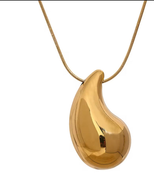 Waterdrop Necklace