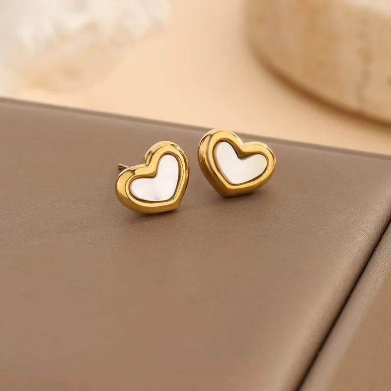 The Selene Radiant Heart Necklace Set